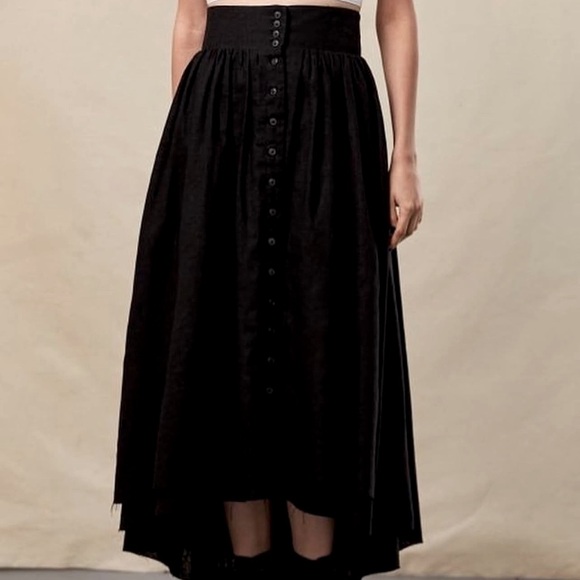 Sisters of the Black Moon Adelaide skirt - Picture 2 of 8